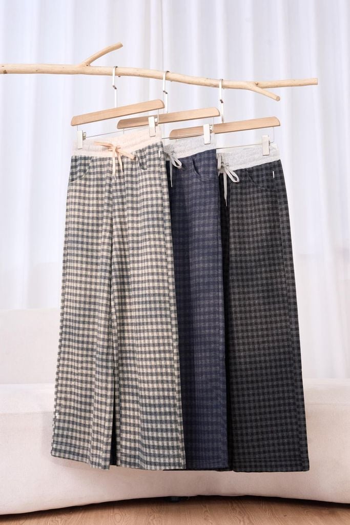  Quần dài nữ vải dạ kẻ dáng suông cạp chun dây rút 