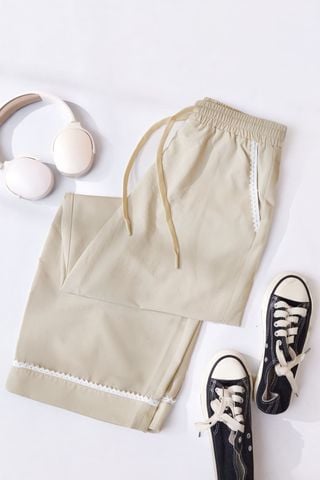 Quần dài dáng bom phối ren chất thô gió cạp chun