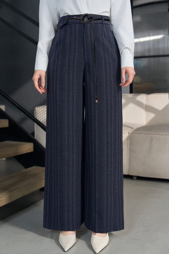  Quần suông nữ tuytsi kẻ sọc cạp liền kèm dây đai. 