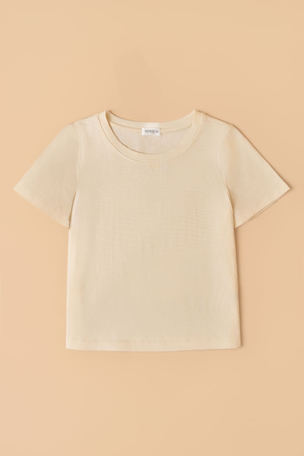 Áo phông nữ dạo phố: