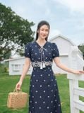  Áo thô thêu tay cộc cổ V gấu sóng phối dây buộc 