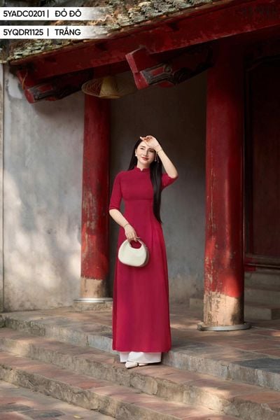  Áo dài lụa Tây thi trơn có cổ (Giá không kèm quần) 