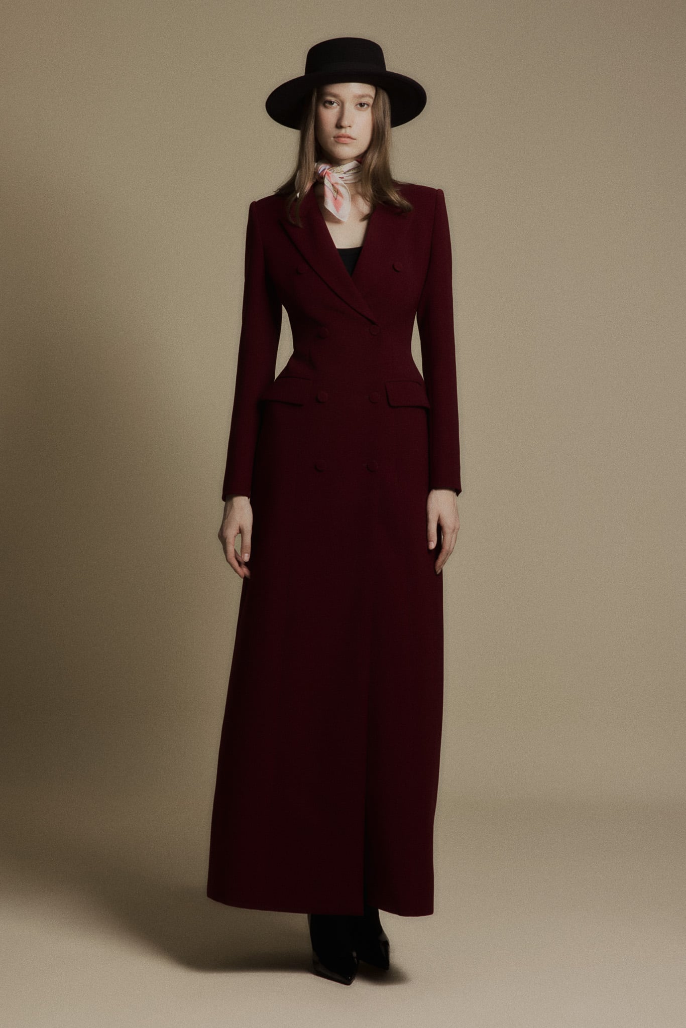  MARI LONG STRUCTURED SUIT 