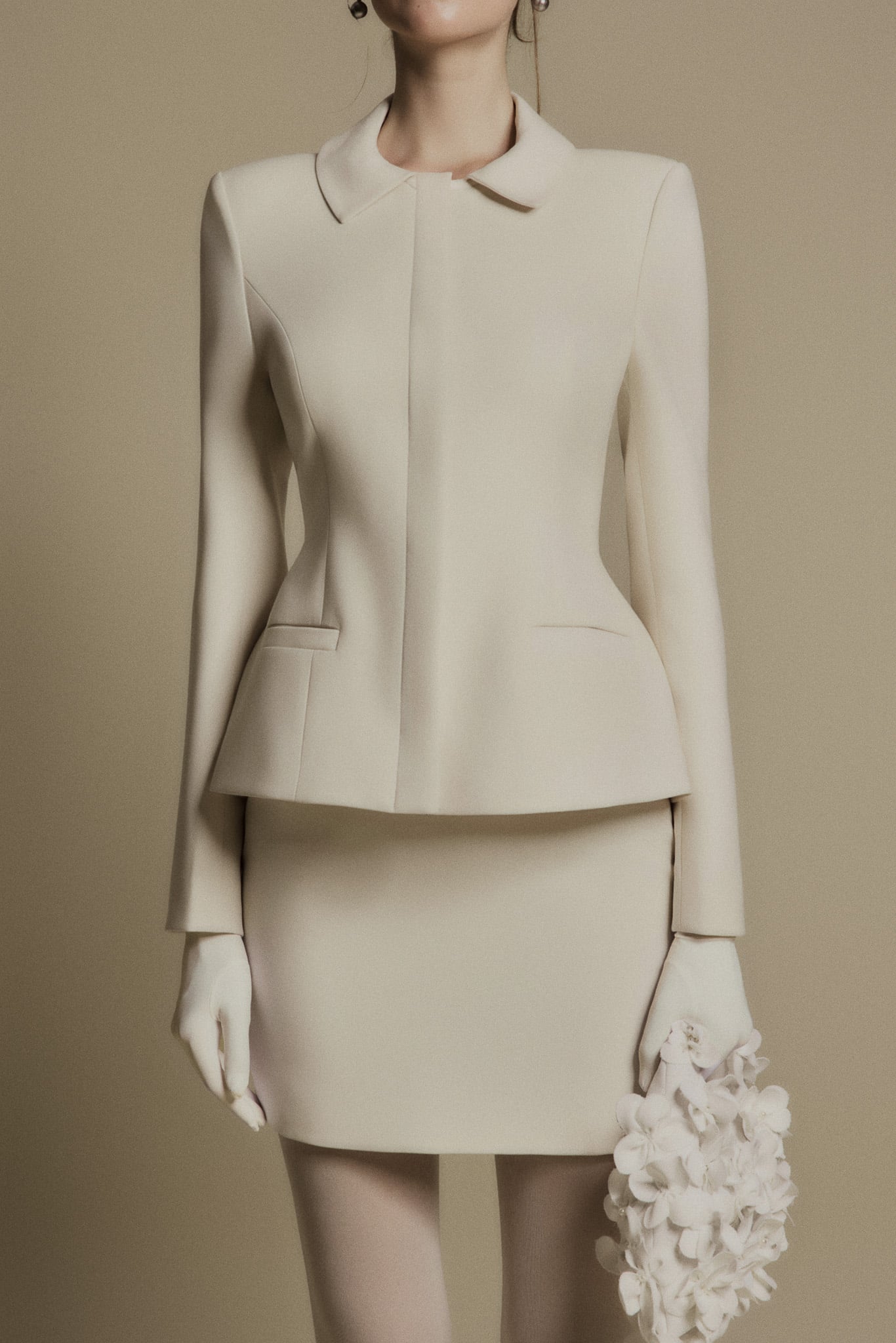  PEARL IVORY PETER PAN SKIRT 