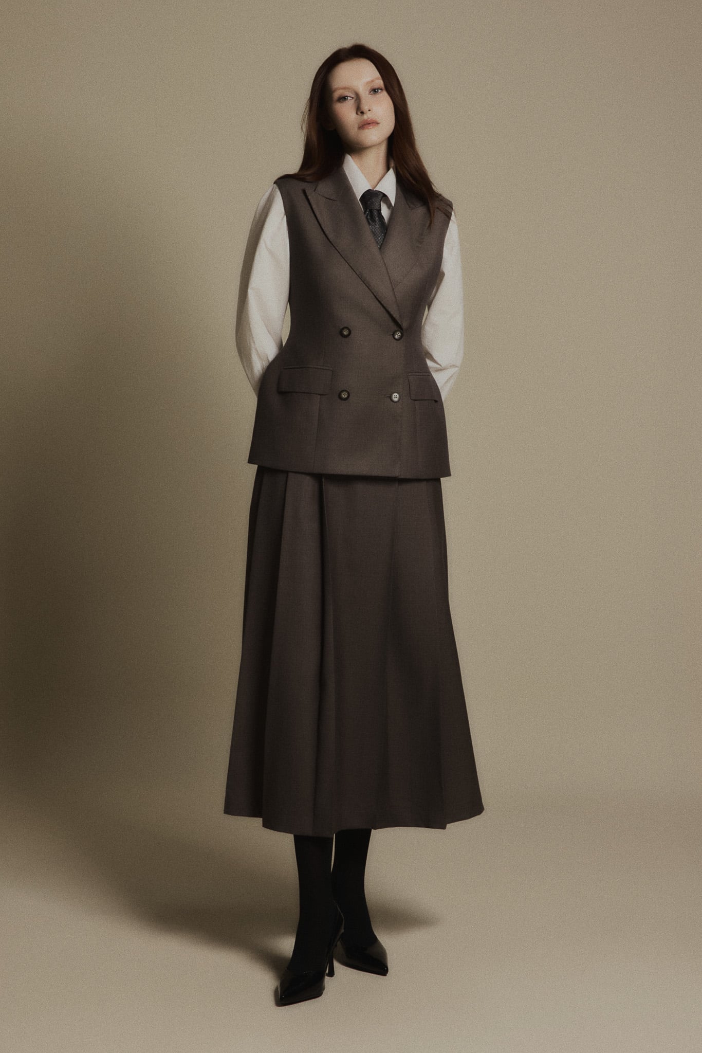  ASH GREY TAILORED PLEATED SKIRT 