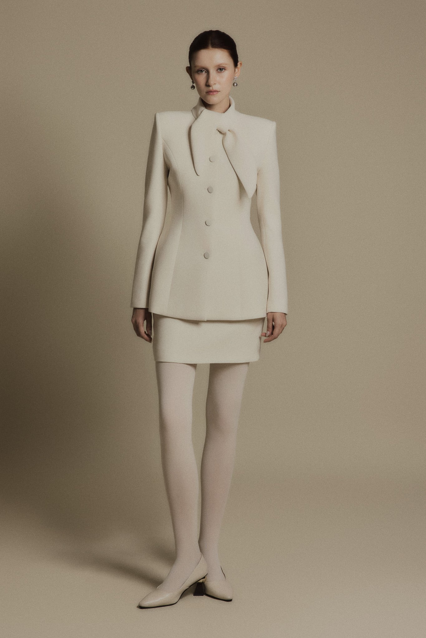  GRACE IVORY HIGH COLLAR SUIT JACKET 