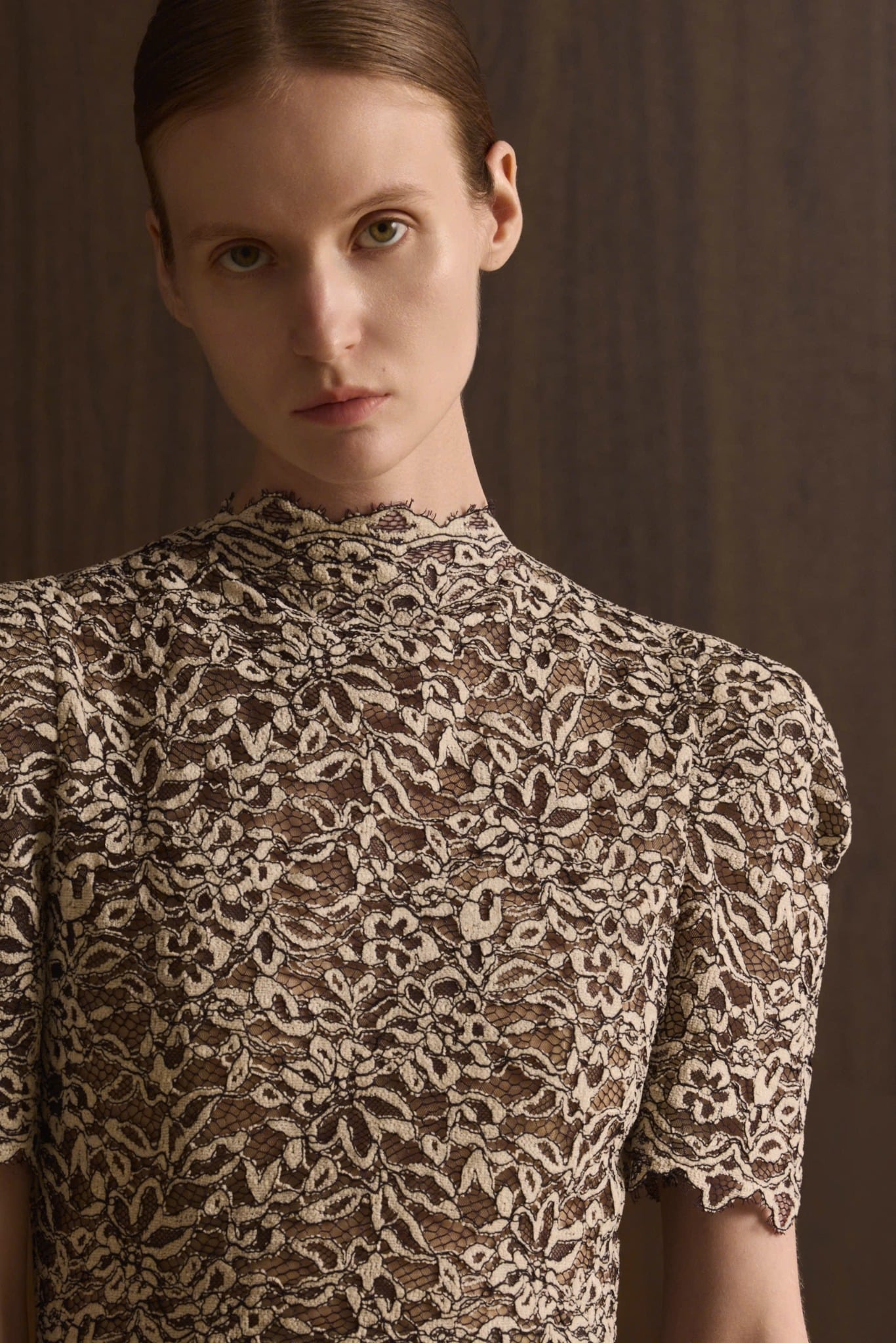  LEIRA HIGHT NECK LACE DRESS 