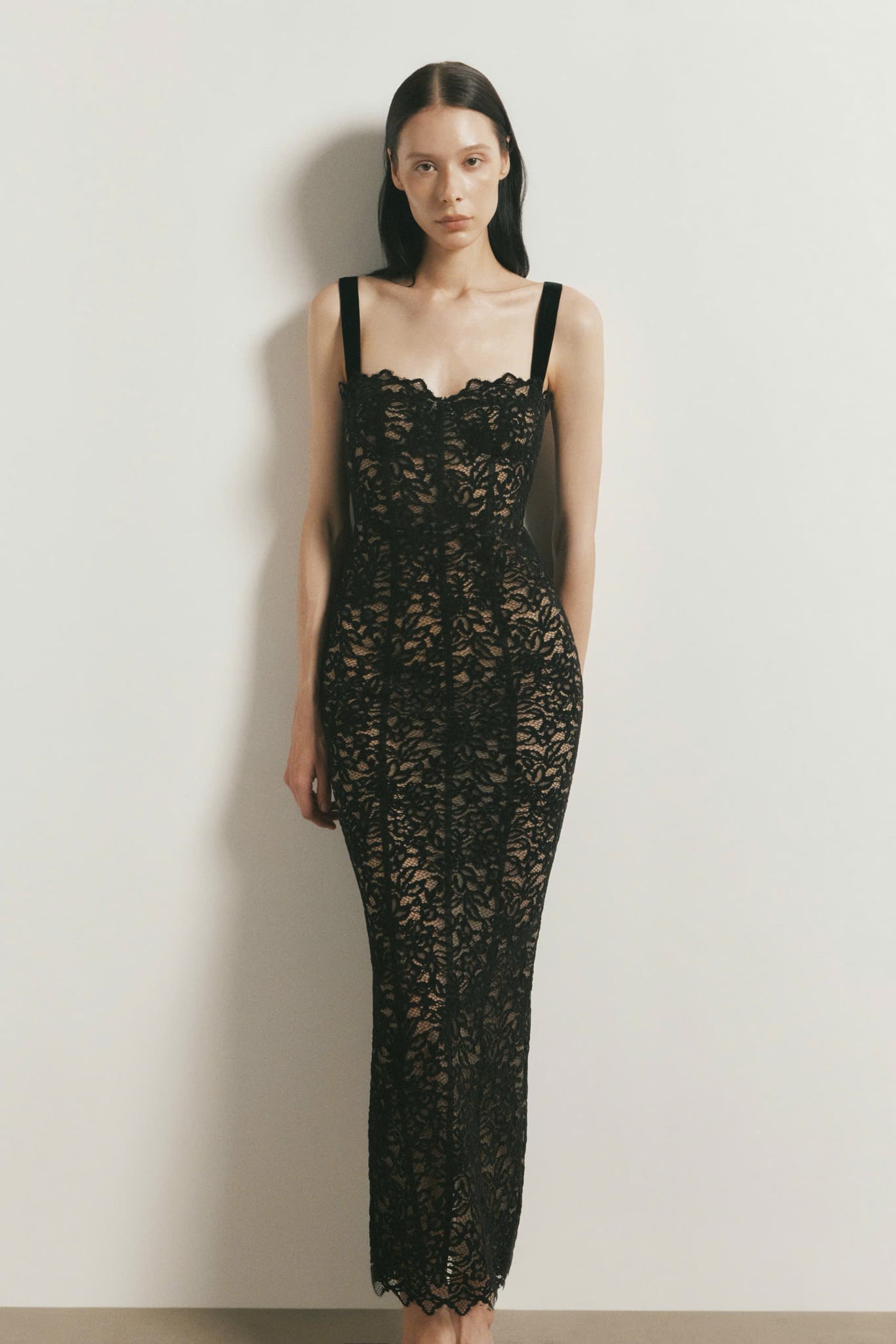  NOX LACE MAXI DRESS 