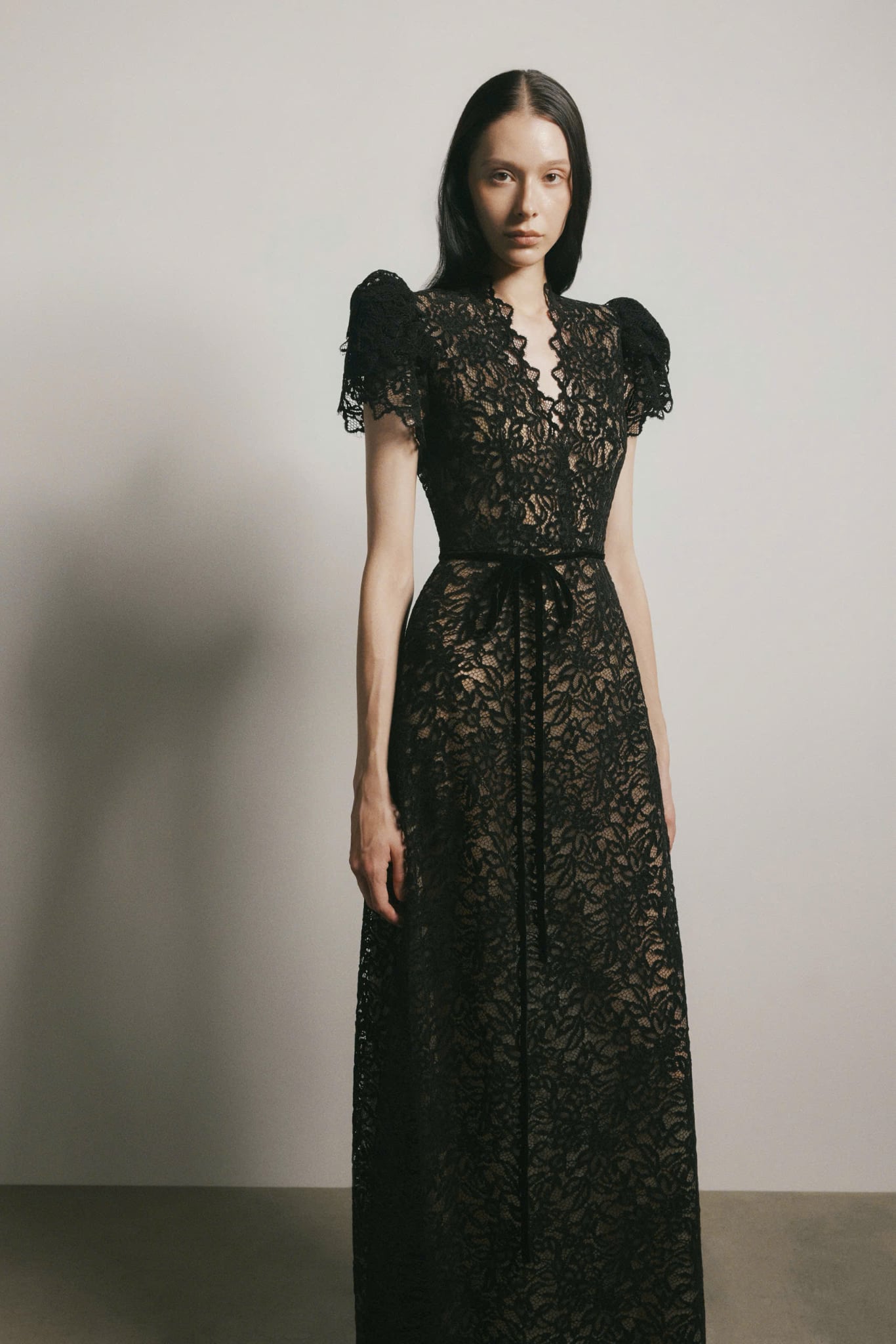  OPHELIA LACE MAXI DRESS 