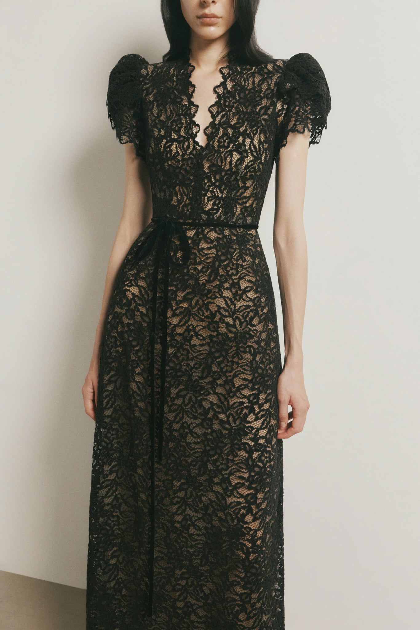  OPHELIA LACE MAXI DRESS 