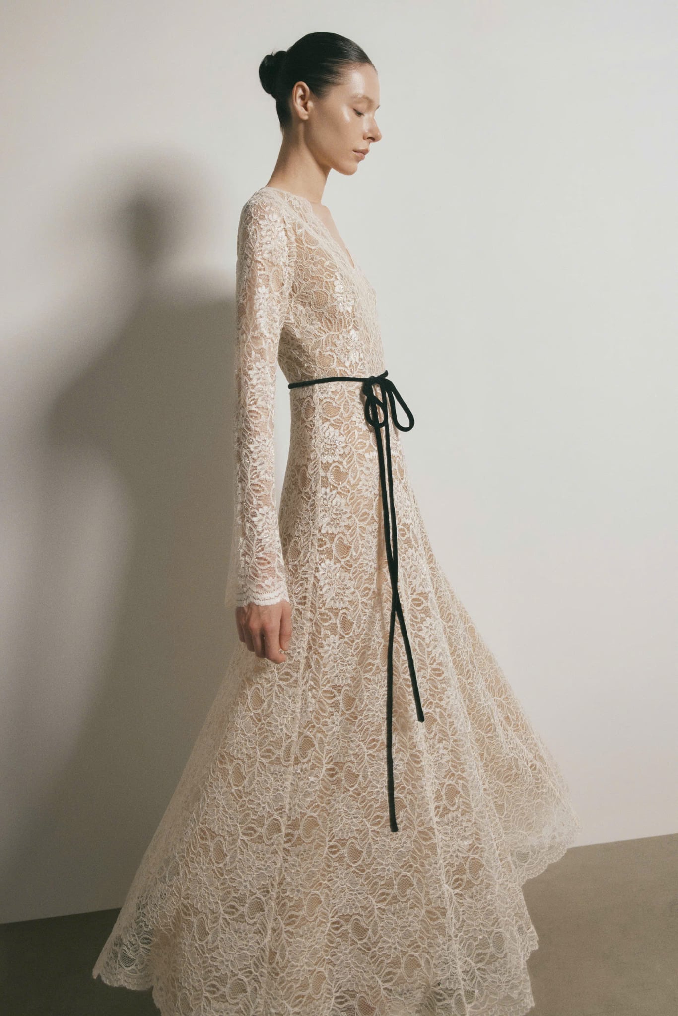  WILLOW LACE MAXI DRESS 