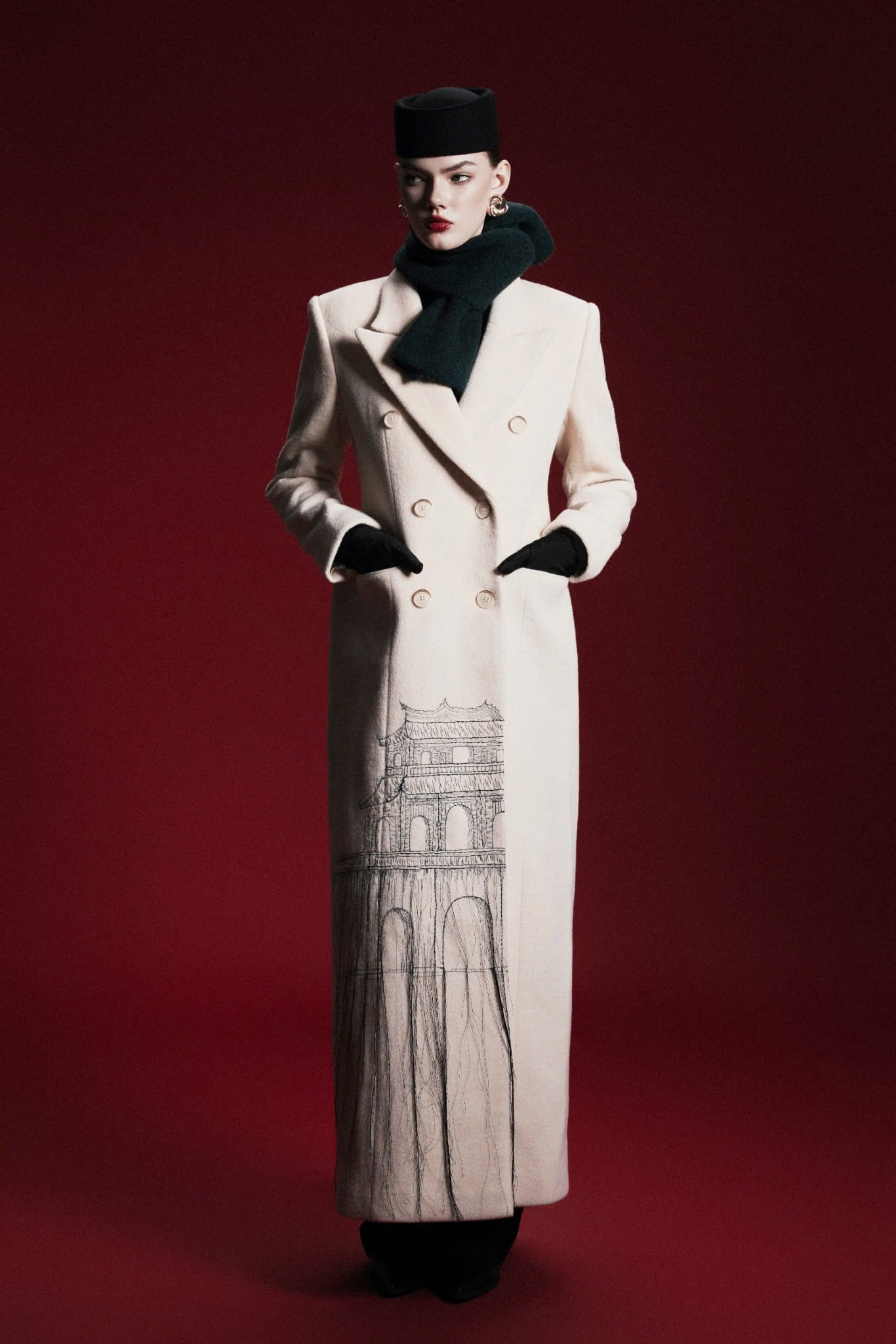  ORIENT TALE EMBROIDERED WOOL COAT 