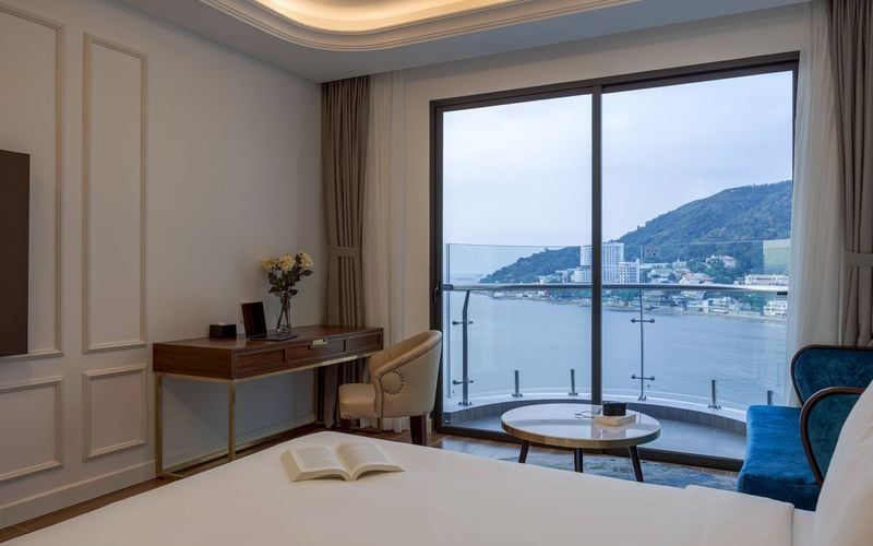 Khách Sạn Oyster Bay Vũng Tàu