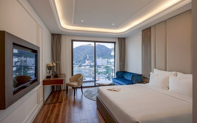 Khách Sạn Oyster Bay Vũng Tàu