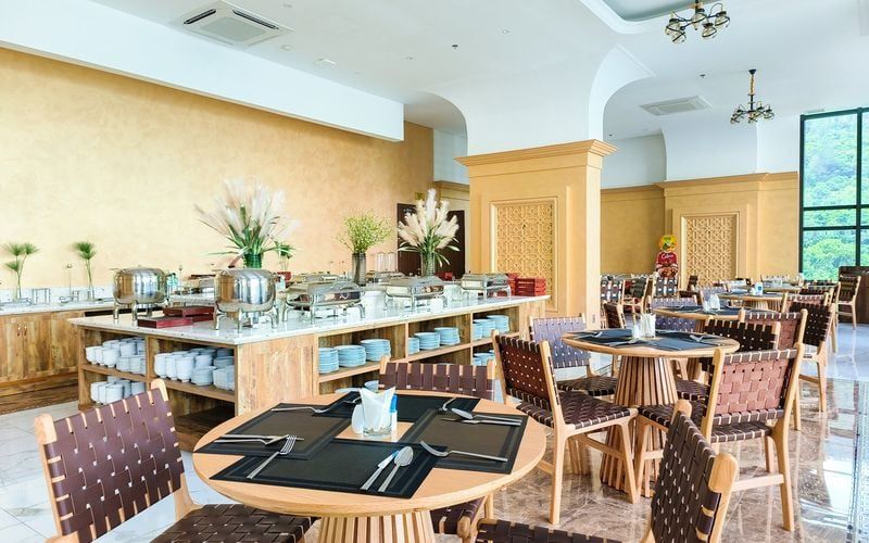 Khách Sạn Oyster Bay Vũng Tàu