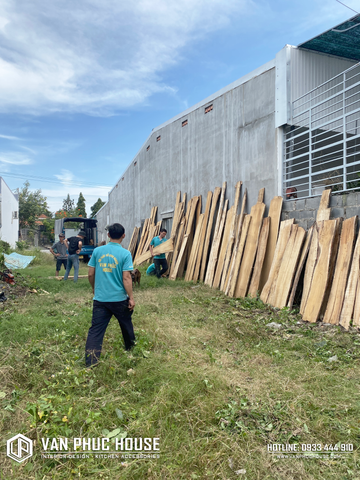 HOÀN THIỆN, BÀN GIAO BÀN GHẾ HỘI TRƯỜNG PHƯỜNG BẮC CAM RANH- KHÁNH HÒA