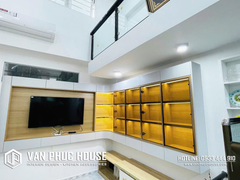 BÀN GIAO VÁCH TIVI, TỦ DƯỚI CHÂN CẦU THANG - ANH KHẢI - CAM ĐỨC