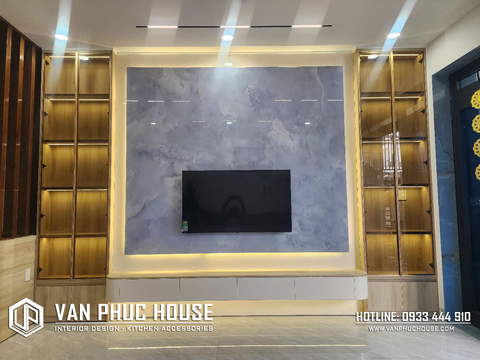 BÀN GIAO TƯỜNG TIVI WALL, TỦ CHÂN CẦU THANG - ANH HOÀNG - KHU ĐÔ THỊ MỸ GIA - NHA TRANG