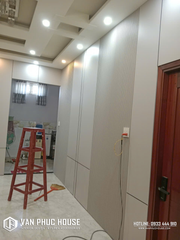 THI CÔNG ỐP VÁCH CHO NHÀ CHỊ THỦY - CAM ĐỨC