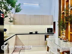 BÀN GIAO TỦ BẾP GÓC L - CHỊ CHÂU - BA NGÒI