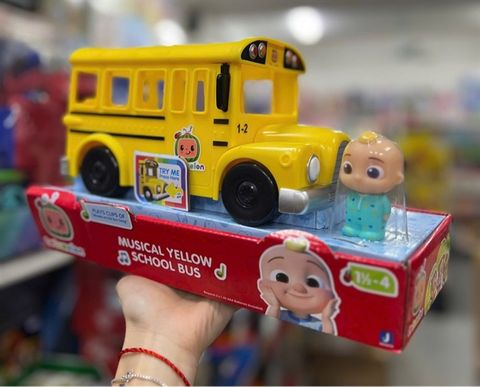 CMW0015 - Cocomelon Musical Yellow School Bus and JJ Figure 