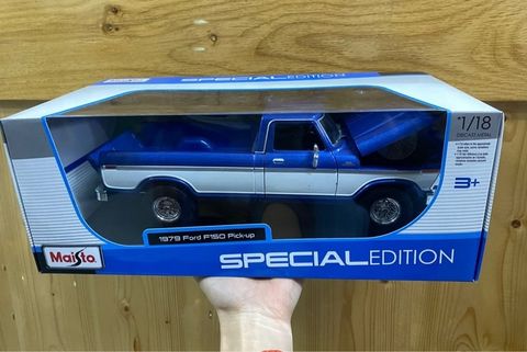  31462 Xe Maisto 1/18 1979 Ford F150 Pick-up 