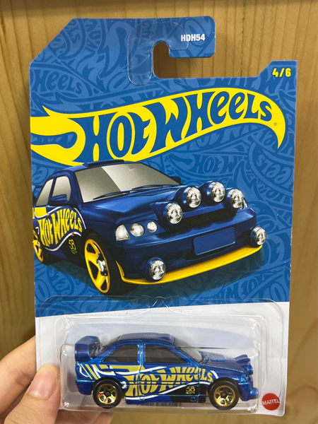  Siêu xe HW phiên bản ngọc trai - Ford Escort-JKX90 