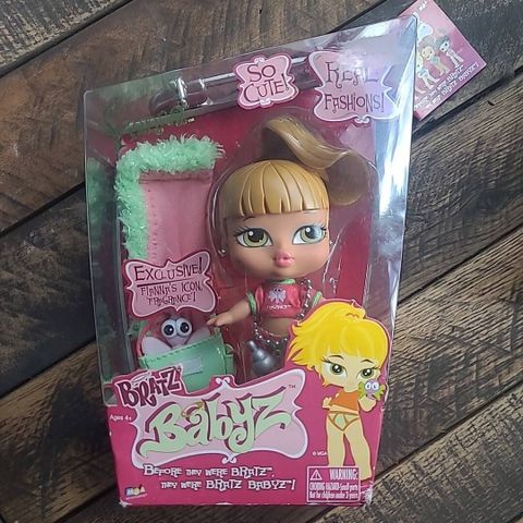  Búp bê Bratz Babyz Fianna Collectible Fashion Doll (15cm) 