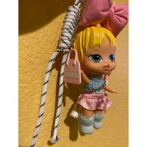  Búp bê Bratz Babyz Cloe Runwayz Doll (15cm) 
