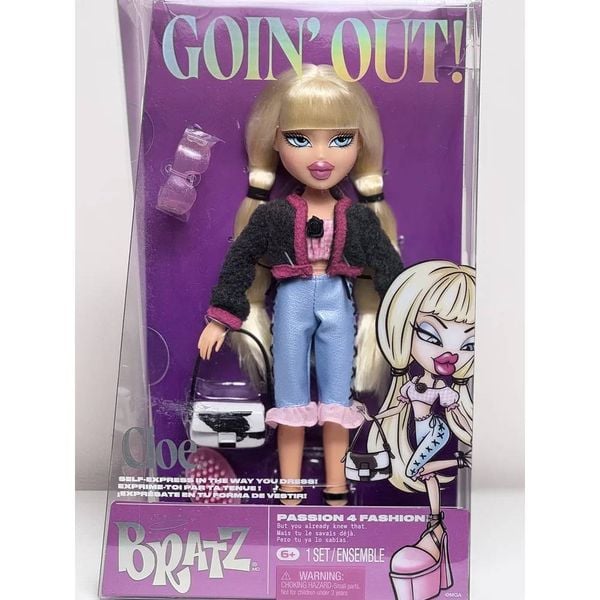 Búp bê thời trang Bratz Goin' Out! Cloe Fashion Doll