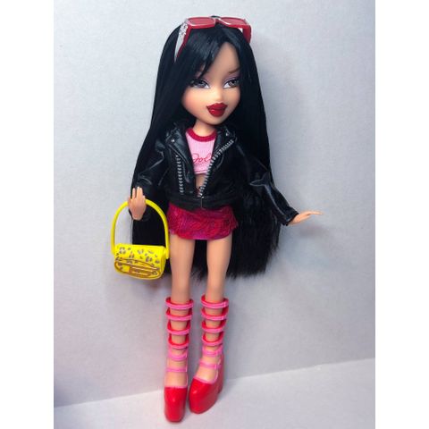  Búp bê Bratz Goin' Out! Jade Fashion Doll 