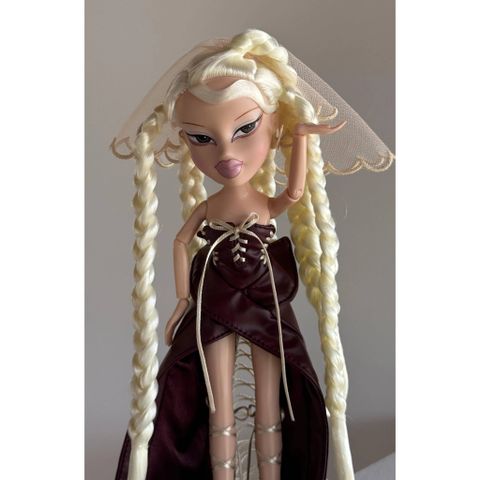  Búp bê Bratz 2025 Limited Edition Bratzaversary Jade Collector Doll 