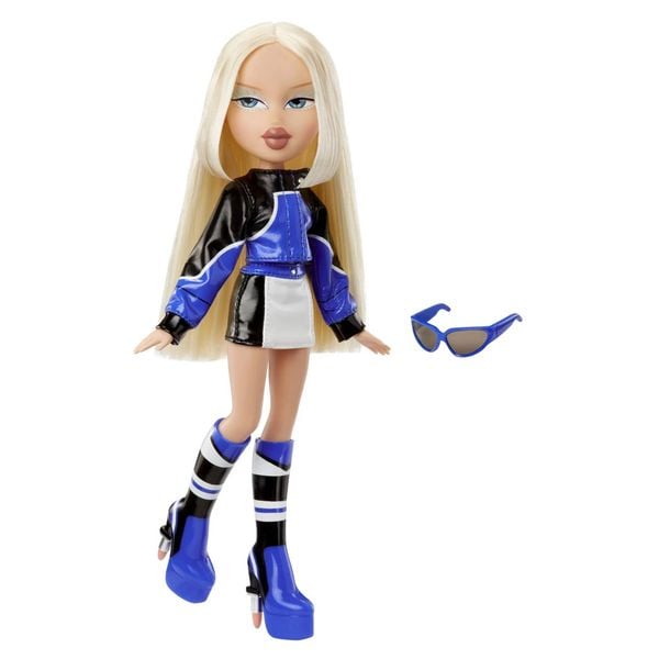 Bratz Scorchin' Cloe Fashion Doll with Accessories