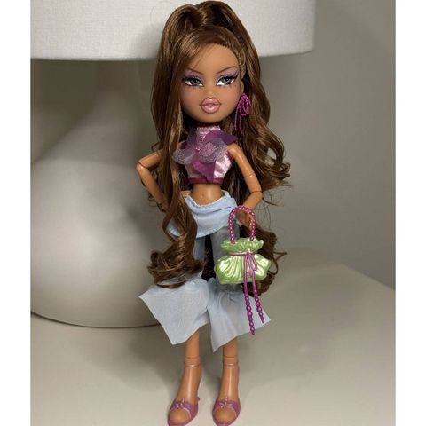  Búp bê Bratz Fashion Pixiez Yasmin Collectible Fantasy Doll 