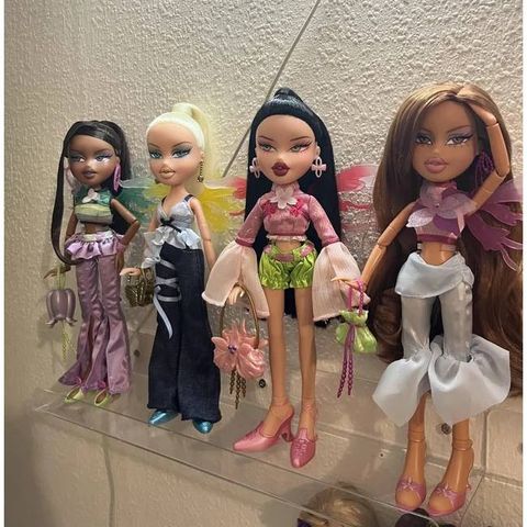  Búp bê Bratz Fashion Pixiez Yasmin Collectible Fantasy Doll 