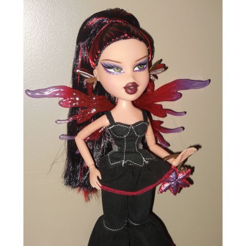  Búp bê Bratz Fashion Pixiez Lina Collectible Fantasy Doll 