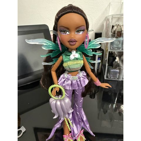  Búp bê Bratz Fashion Pixiez Sasha Collectible Fantasy Doll 