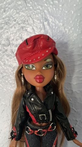  Búp bê Bratz Rock Angelz Sasha 10