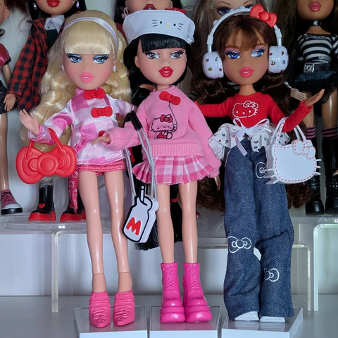  Búp bê Bratz x Hello Kitty Jade Fashion Doll 