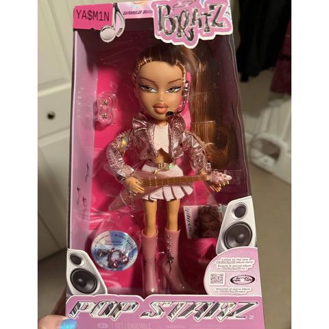  Búp bê Bratz Pop Starz Yasmin Fashion Doll 