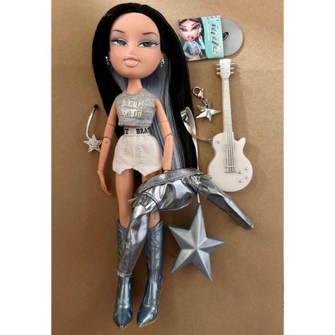  Búp bê Bratz Pop Starz Jade Fashion Doll 