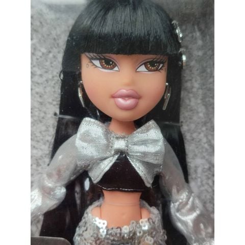  Búp bê Bratz 9.5