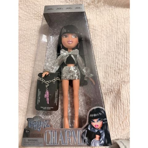  Búp bê Bratz 9.5