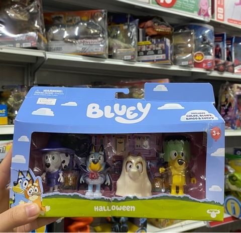  Bộ 4 nhân vật 17655 Bluey Halloween Figure Set 