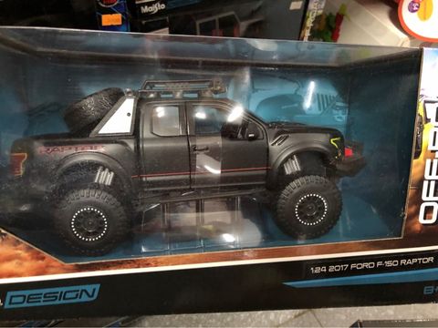  Do choi mo hinh xe Ford F-150 Raptor 2017 1:24 
