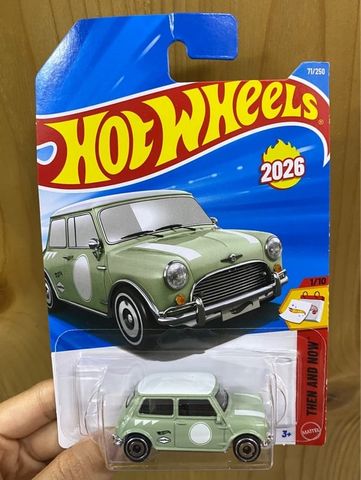  JMX34 Hot Wheels Austin Mini Cooper S 