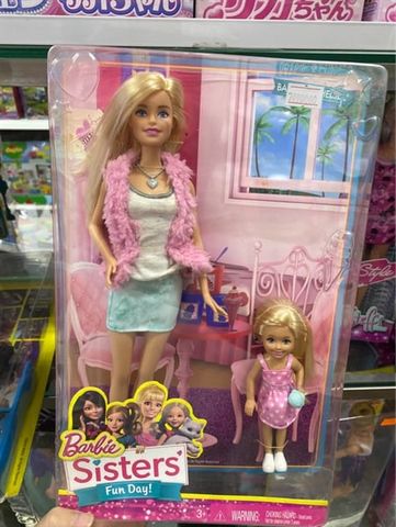 CGF34 - Bo 2 chi em Barbie 