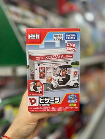  Tomica World 906629 - Tomica Town Pizza-La ( with Tomica) 