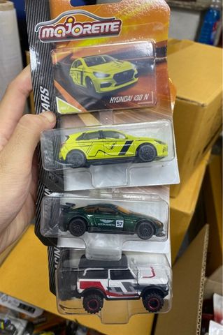  212084009 Xe Mô Hình MAJORETTE Racing Cars 1:64 17-asst (7,5 cm) 
