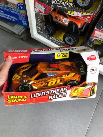  203763002 Xe đua phát sát Dickie Toys 